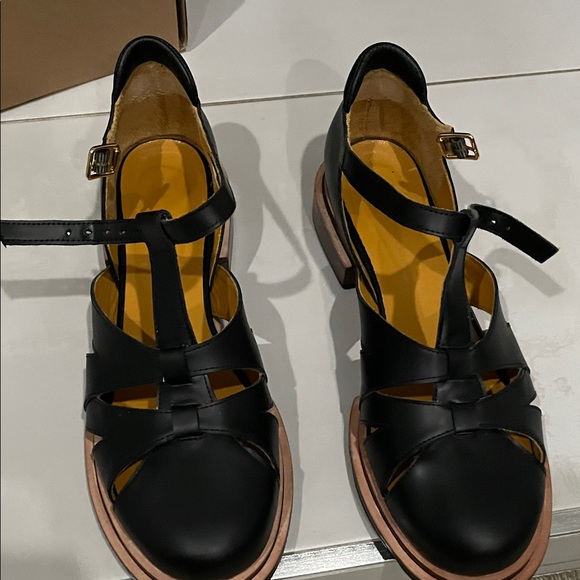 Mafalda Black fisherman Leather Flats with Strap - Picture 10 of 11